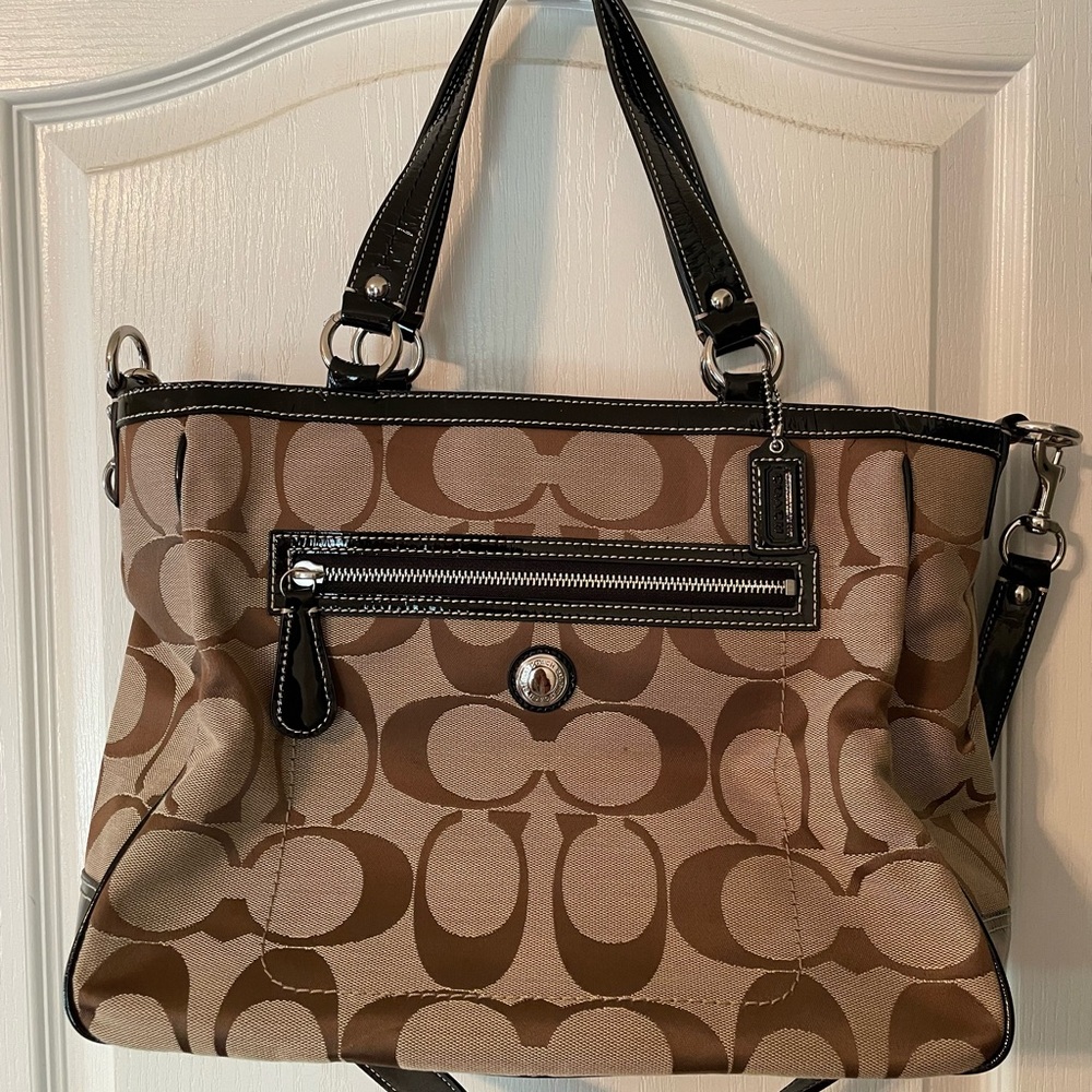 Coach Signature Print Heritage Handbag